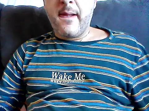 Snapshot of daky_86 chatting on October 5, 2025, 2:26 pm daky 86 online show from October 5, 2025, 2:26 pm