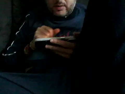 Snapshot of daky_86 chatting on October 16, 2025, 3:57 pm daky 86 online show from October 16, 2025, 3:57 pm