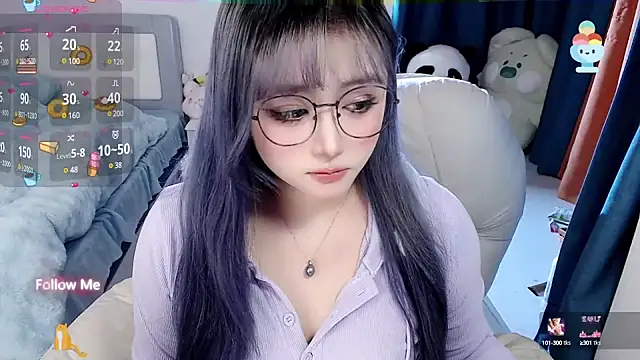 Snapshot of Sweet-18wanwan chatting on February 18, 2025, 5:10 pm Sweet-18wanwan online show from February 18, 2025, 5:10 pm