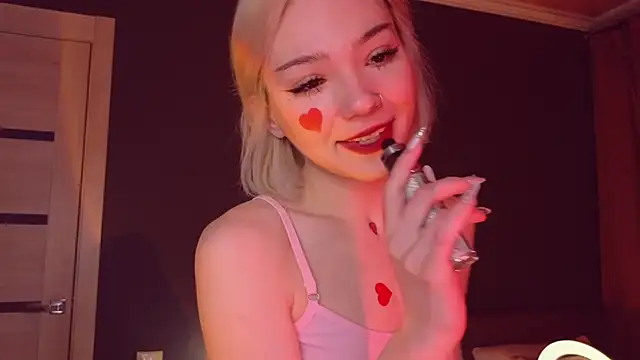 Snapshot of SandraBoyl chatting on February 11, 2025, 4:01 am SandraBoyl online show from February 11, 2025, 4:01 am