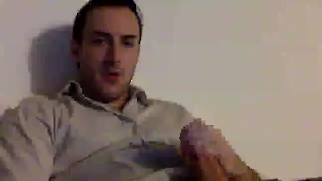 Snapshot of mainnrd chatting on January 2, 2025, 7:40 pm mainnrd online show from January 2, 2025, 7:40 pm