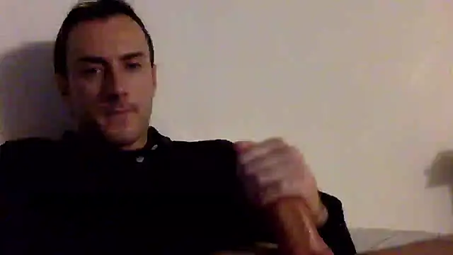 Snapshot of mainnrd chatting on January 6, 2025, 5:08 am mainnrd online show from January 6, 2025, 5:08 am