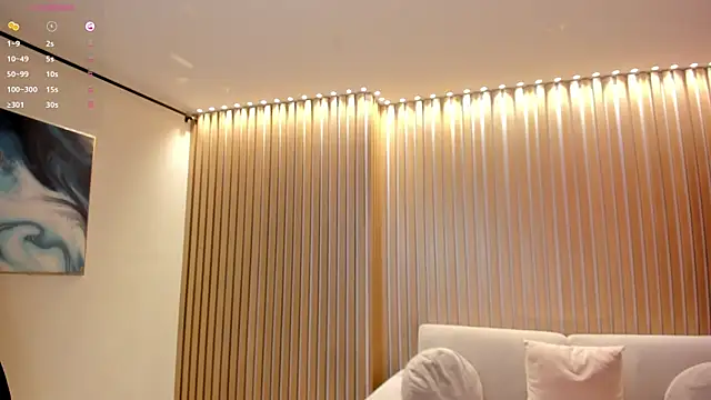 Snapshot of PaulinaSantos_ chatting on March 22, 2025, 1:32 am PaulinaSantos  online show from March 22, 2025, 1:32 am