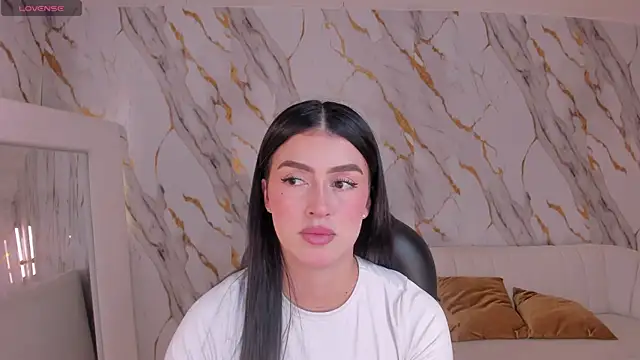 Snapshot of PaulinaSantos_ chatting on September 28, 2025, 5:07 pm PaulinaSantos  online show from September 28, 2025, 5:07 pm