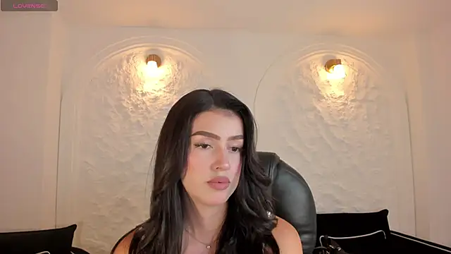 Snapshot of PaulinaSantos_ chatting on October 3, 2025, 7:22 pm PaulinaSantos  online show from October 3, 2025, 7:22 pm