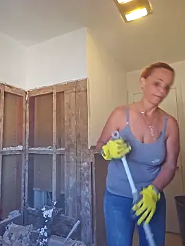 Snapshot of Dixiefaye_Pika chatting on March 2, 2025, 6:08 pm Dixiefaye Pika online show from March 2, 2025, 6:08 pm