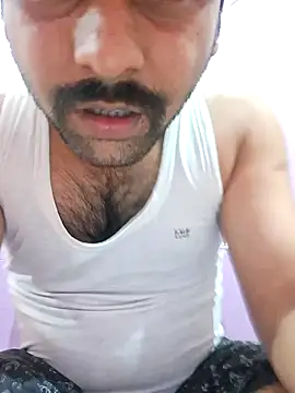 Snapshot of GlassBarge9 chatting on January 12, 2025, 2:19 pm GlassBarge9 online show from January 12, 2025, 2:19 pm