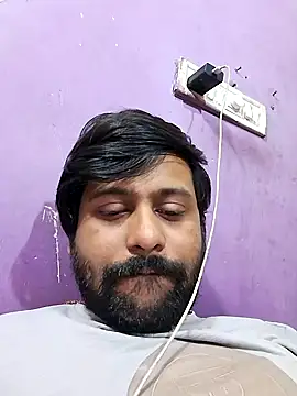 Snapshot of GlassBarge9 chatting on February 6, 2025, 8:07 am GlassBarge9 online show from February 6, 2025, 8:07 am