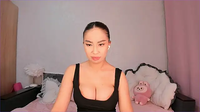 Snapshot of Long_is1and chatting on September 11, 2025, 2:39 pm Long is1and online show from September 11, 2025, 2:39 pm