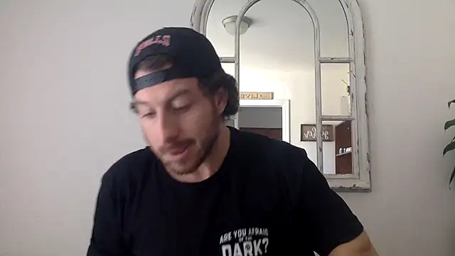 Snapshot of sirchubster chatting on January 2, 2025, 4:56 pm sirchubster online show from January 2, 2025, 4:56 pm