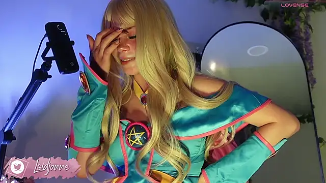 Snapshot of loIijanne chatting on October 7, 2025, 3:47 am loIijanne online show from October 7, 2025, 3:47 am