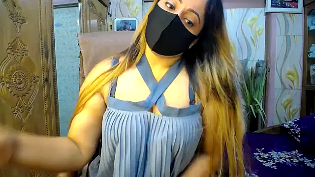 Snapshot of SohanaSabaSexy chatting on October 29, 2025, 8:27 am SohanaSabaSexy online show from October 29, 2025, 8:27 am