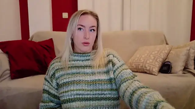 Snapshot of ChristyAdair chatting on December 5, 2024, 9:28 pm ChristyAdair online show from December 5, 2024, 9:28 pm