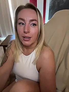 Snapshot of ChristyAdair chatting on January 20, 2025, 3:28 pm ChristyAdair online show from January 20, 2025, 3:28 pm