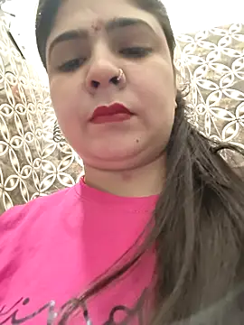 Snapshot of Husnpari20 chatting on March 23, 2025, 5:43 am Husnpari20 online show from March 23, 2025, 5:43 am