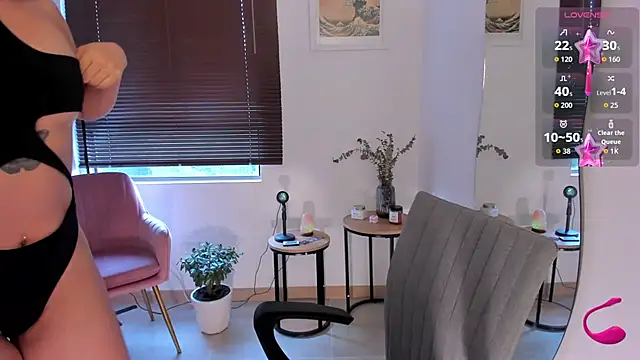 Snapshot of ameliegraham chatting on September 17, 2025, 7:48 pm ameliegraham online show from September 17, 2025, 7:48 pm