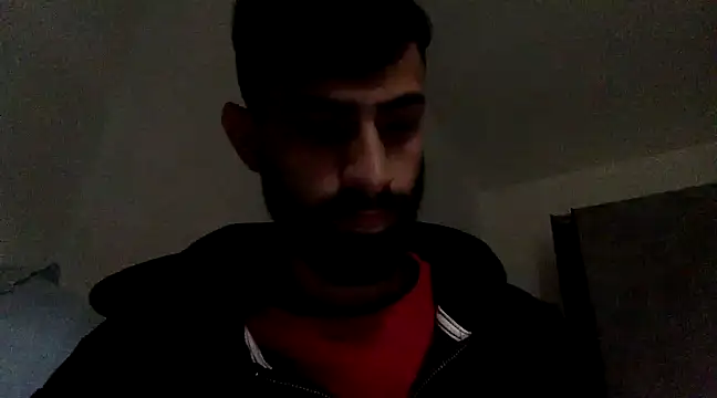 Snapshot of hugoprada chatting on December 18, 2024, 1:12 pm hugoprada online show from December 18, 2024, 1:12 pm