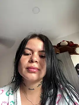 Snapshot of ivanna_rivera chatting on December 26, 2024, 1:43 pm ivanna rivera online show from December 26, 2024, 1:43 pm