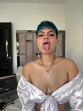 Snapshot of ivanna_rivera chatting on January 16, 2025, 2:19 pm ivanna rivera online show from January 16, 2025, 2:19 pm