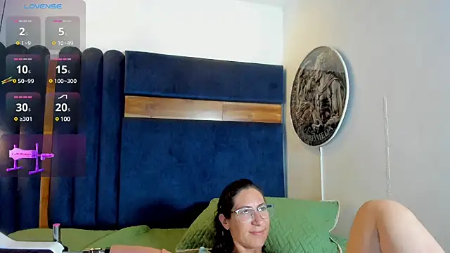 Snapshot of Andromeda-jade chatting on December 9, 2024, 3:18 am Andromeda-jade online show from December 9, 2024, 3:18 am