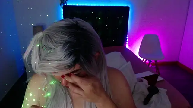 Snapshot of Cuckold_lover69 chatting on December 6, 2024, 3:52 am Cuckold lover69 online show from December 6, 2024, 3:52 am