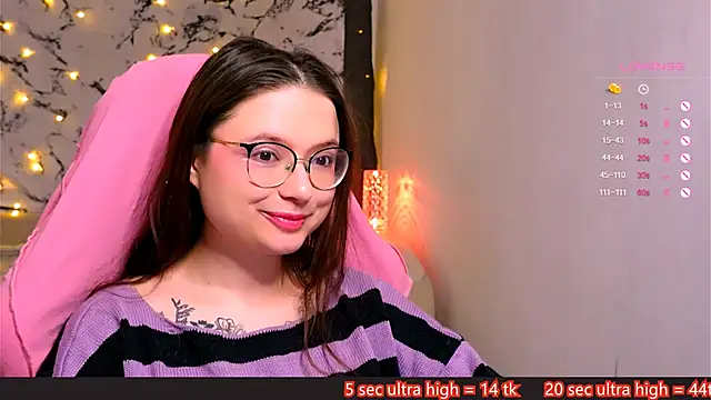 Snapshot of me__hanna chatting on February 18, 2025, 12:48 am me hanna online show from February 18, 2025, 12:48 am