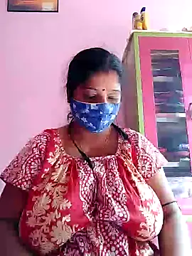 Snapshot of Kayra_34 chatting on February 5, 2025, 6:24 am Kayra 34 online show from February 5, 2025, 6:24 am