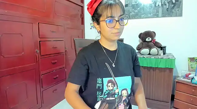 Snapshot of Isabellaa22_1 chatting on January 10, 2025, 2:57 am Isabellaa22 1 online show from January 10, 2025, 2:57 am