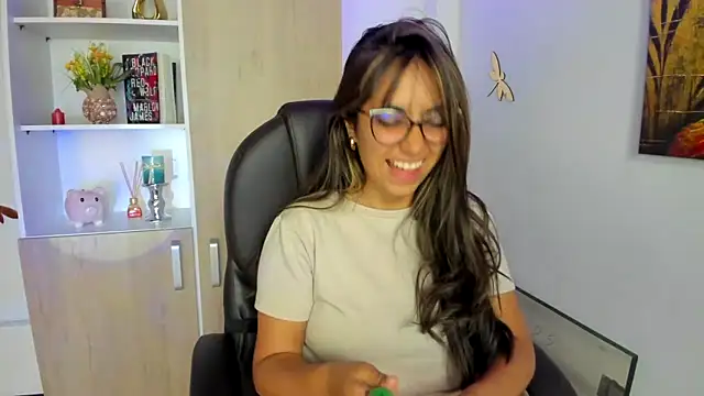 Snapshot of Isabellaa22_1 chatting on February 26, 2025, 3:08 pm Isabellaa22 1 online show from February 26, 2025, 3:08 pm