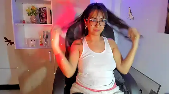 Snapshot of Isabellaa22_1 chatting on March 15, 2025, 4:57 am Isabellaa22 1 online show from March 15, 2025, 4:57 am