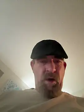 Snapshot of JakTRipr chatting on March 5, 2025, 12:16 am JakTRipr online show from March 5, 2025, 12:16 am