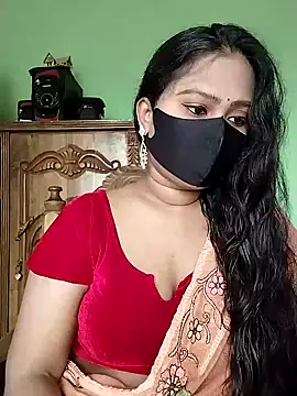 Snapshot of Idhika_Paul chatting on February 3, 2025, 8:35 am Idhika Paul online show from February 3, 2025, 8:35 am