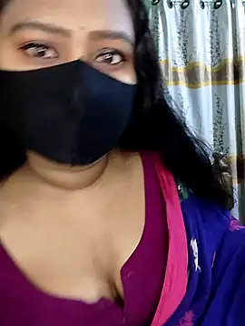 Snapshot of Idhika_Paul chatting on February 4, 2025, 11:27 pm Idhika Paul online show from February 4, 2025, 11:27 pm