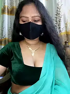 Snapshot of Idhika_Paul chatting on February 17, 2025, 6:48 pm Idhika Paul online show from February 17, 2025, 6:48 pm