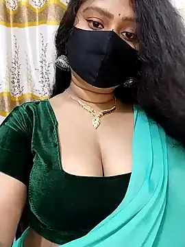 Snapshot of Idhika_Paul chatting on February 17, 2025, 9:52 pm Idhika Paul online show from February 17, 2025, 9:52 pm