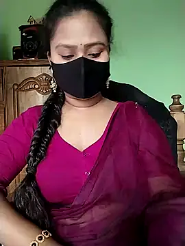 Snapshot of Idhika_Paul chatting on February 19, 2025, 10:12 am Idhika Paul online show from February 19, 2025, 10:12 am