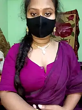 Snapshot of Idhika_Paul chatting on February 19, 2025, 11:25 pm Idhika Paul online show from February 19, 2025, 11:25 pm