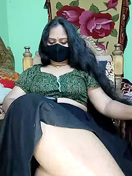 Snapshot of Idhika_Paul chatting on March 1, 2025, 11:37 pm Idhika Paul online show from March 1, 2025, 11:37 pm