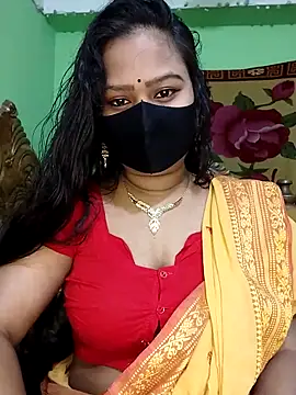 Snapshot of Idhika_Paul chatting on March 4, 2025, 7:32 pm Idhika Paul online show from March 4, 2025, 7:32 pm