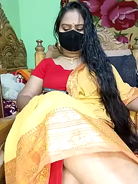 Snapshot of Idhika_Paul chatting on March 4, 2025, 11:00 pm Idhika Paul online show from March 4, 2025, 11:00 pm