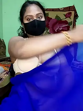 Snapshot of Idhika_Paul chatting on March 8, 2025, 6:05 pm Idhika Paul online show from March 8, 2025, 6:05 pm