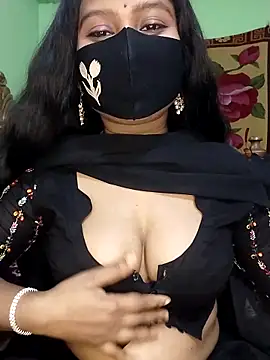 Snapshot of Idhika_Paul chatting on March 9, 2025, 11:56 pm Idhika Paul online show from March 9, 2025, 11:56 pm