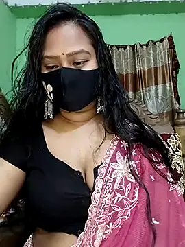 Snapshot of Idhika_Paul chatting on March 18, 2025, 8:04 pm Idhika Paul online show from March 18, 2025, 8:04 pm