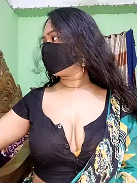 Snapshot of Idhika_Paul chatting on March 22, 2025, 11:31 pm Idhika Paul online show from March 22, 2025, 11:31 pm