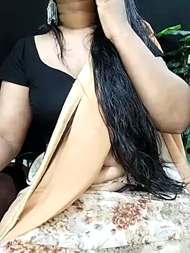 Snapshot of Idhika_Paul chatting on October 1, 2025, 6:03 pm Idhika Paul online show from October 1, 2025, 6:03 pm