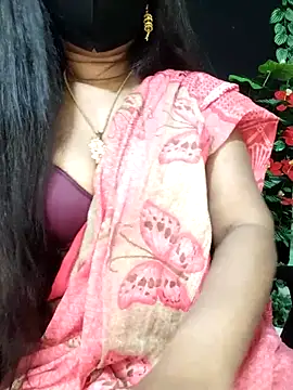 Snapshot of Idhika_Paul chatting on October 9, 2025, 12:25 pm Idhika Paul online show from October 9, 2025, 12:25 pm