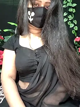 Snapshot of Idhika_Paul chatting on October 21, 2025, 12:44 am Idhika Paul online show from October 21, 2025, 12:44 am