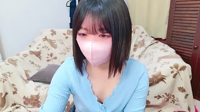 Snapshot of Minami_San chatting on January 6, 2025, 5:38 pm Minami San online show from January 6, 2025, 5:38 pm