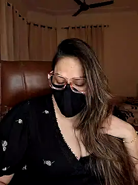 Snapshot of SEXY-Sardarni chatting on December 4, 2024, 2:48 pm SEXY-Sardarni online show from December 4, 2024, 2:48 pm