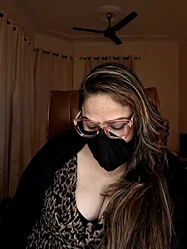 Snapshot of SEXY-Sardarni chatting on January 30, 2025, 3:08 pm SEXY-Sardarni online show from January 30, 2025, 3:08 pm